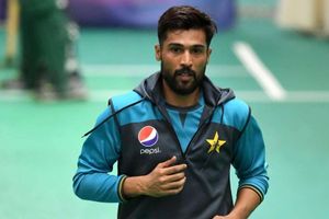 టార్చర్ భరించలేక.. క్రికెట్‌కి గుడ్ బై చెప్పిన పాక్ స్టార్ పేసర్!!