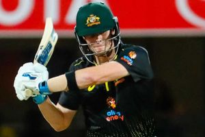 స్మిత్‌కే చెమటలు పట్టిస్తున్నాడు.. మ్యాన్ ఆఫ్ ది సిరీస్ అతనిదే: హర్భజన్ సింగ్