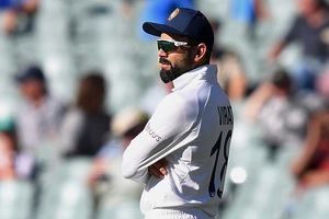 కలికాలం.. అప్పుడు హయ్యెస్ట్.. ఇప్పుడు లోయెస్ట్.. పొగిడిన నోళ్లే.. నిందలేస్తున్నాయ్!