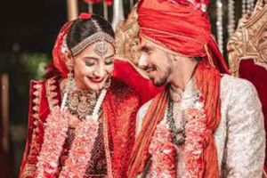 కంగ్రాట్స్ చాహల్.. కొన్ని గూగ్లీలు ఉంచుకో: రోహిత్ శర్మ