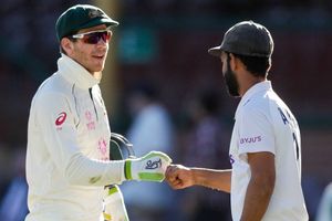 ఆస్ట్రేలియాలో భారత క్రికెటర్లను తిట్టినోళ్లు దొరకలేదట.!