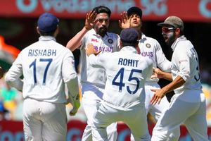 India vs Australia: 60 ఏళ్ల తర్వాత 20 మంది ఆటగాళ్లతో టీమిండియా!