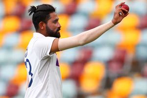 నాన్న మరణం తర్వాత అమ్మ మాటలే నాలో కసిని పెంచాయి: మహ్మద్ సిరాజ్