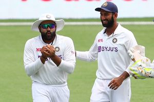 గెలిచిన ఆనందంలో రోహిత్ శర్మ నోట బూతులు.. వీడియో వైరల్!