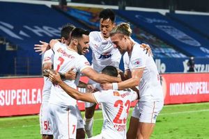 ISL 2020 21: మెరిసిన ఛెత్రి.. ముంబైపై బెంగళూరు ఘన విజయం!!