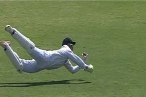 India vs England: వారెవ్వా రిషభ్ పంత్.. వాటే క్యాచ్.. దద్దరిల్లిన చెపాక్ ( వీడియో)