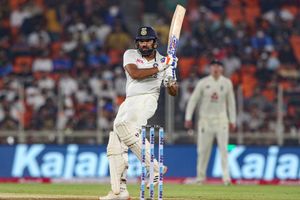 India vs England: మొతేరా పిచ్‌పై దెయ్యాలేం లేవు.. విమర్శకులపై రోహిత్‌ శర్మ ఫైర్!
