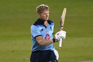 బౌలర్‌ ఎందుకు కాలేదని నా గర్ల్ ఫ్రెండ్ అడుగుతుంది భయ్యా.. వేలంపై సామ్ బిల్లింగ్స్ సెటైర్స్!