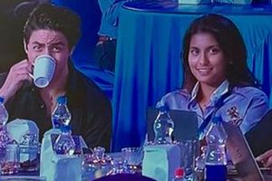 IPL 2021 Auction: జూహీ చావ్లా కుమార్తెతో షారుఖ్‌ ఖాన్ తనయుడు.. ఇద్దరికి ఇదే తొలిసారి!!