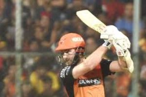 SRH vs KKR: కేన్ మామ‌కు దక్కని చోటు.. కోల్‌కతాదే బ్యాటింగ్!