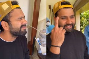 రిషభ్ పంత్‌కు మిడిల్ ఫింగర్ చూపించిన రోహిత్ శర్మ ( వైరల్ వీడియో)!