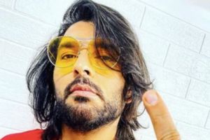 సరికొత్త లుక్‌లో యువరాజ్ సింగ్.. ధావన్, జడేజాలు ఏమన్నారంటే?