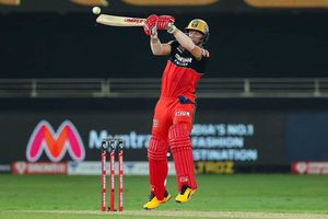 RCB vs KKR: ఐపీఎల్ ట్రోఫీ గెలిస్తే.. ఎలాంటి భావోద్వేగాలు ప్రదర్శిస్తామో తెలీదు: డివిలియర్స్