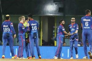 DC vs MI: నాలుగేసిన అమిత్ మిశ్రా.. బెంబేలెత్తిన ముంబై బ్యాట్స్‌మన్‌! ఢిల్లీకి స్వల్ప లక్ష్యం!