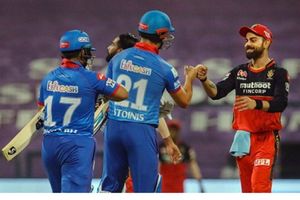 DC vs RCB: మైదానంలో ఈదురు గాలులు.. మ్యాచ్‌కు అంతరాయం!