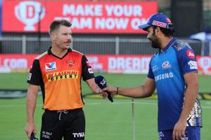 అయ్యో.. డేవిడ్ భాయ్ టిక్‌టాక్ లేక ఎంత పనాయే.. రోహిత్ శర్మ ఫన్నీ కామెంట్!