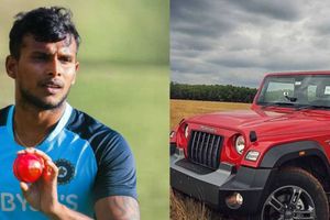 మహింద్రా థార్‌ను నడిపిన నటరాజన్... ఆనంద్ మహింద్రాకు రిటర్న్ గిఫ్ట్!