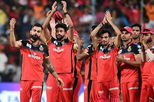 IPL 2021: ట్విటర్‌పై ఆర్‌సీబీ ఫైర్.. మంచి ఇంజనీర్‌ను తీసుకోవాలని చురకలు!