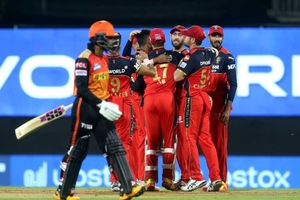SRH vs RCB: ప్చ్.. గెలిచే మ్యాచ్‌లో ఓడిన హైదరాబాద్.. ఆర్‌సీబీ థ్రిల్లింగ్ విక్టరీ.!