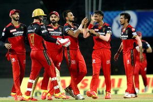 IPL: ముంబై ఇండియన్స్ తర్వాత కోహ్లీసేనదే ఆ అరుదైన ఘనత!