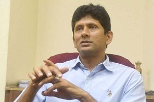 IPL 2021: 'బౌలర్‌ గీత దాటి బంతి వేస్తే నోబాల్ ఇస్తారు.. మరి బ్యాట్స్‌మన్‌ క్రీజు దాటితే చర్యలు ఉండవా?'