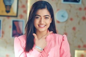 క్రికెట్ అంటే పిచ్చి.. నా ఫేవరేట్ క్రికెటర్ అతనే: రష్మిక మందన