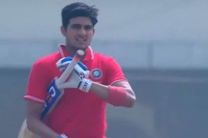 శుభ్‌మన్ గిల్ వైఫల్యానికి అదే కారణం.. ఇంకా 21 ఏళ్లే కూల్‌గా ఉండాలి: గవాస్కర్