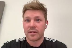 కరోనా అనుభవాలు పంచుకుంటు బోరున ఏడ్చేసిన కేకేఆర్ ప్లేయర్ (వీడియో)