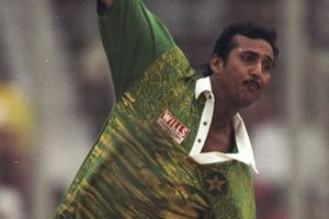 Arshad Khan: ఆర్థిక ఇబ్బందులతో క్యాబ్ డ్రైవర్‌గా మారిన పాకిస్థాన్ మాజీ క్రికెటర్!