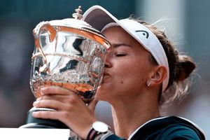 French Open 2021: కోటలో కొత్త రాణి బార్బోరా క్రెజికోవా.. డబుల్స్ టైటిల్‌కు చేరువలో..