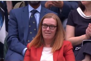 Wimbledon 2021: కోవిషీల్డ్ రూపొందించిన శాస్త్రవేత్తకు సెల్యూట్!