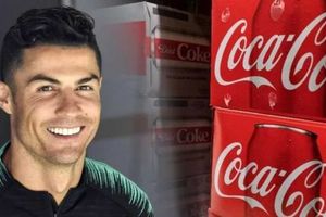 దయచేసి ఇలాంటివి తాగొద్దు.. మంచినీరు మాత్రమే తాగండి! రొనాల్డో దెబ్బకి ఆ కంపెనీకి 4 బిలియన్ డాలర్లు బొక్క!