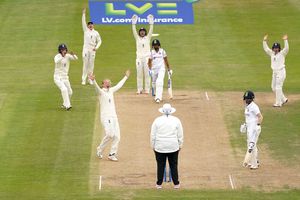 India Women vs England Women: స్నేహ్ రాణా అసమాన పోరాటం.. డ్రాతో గట్టెక్కిన మిథాలీ సేన!