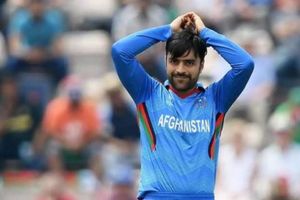 కెప్టెన్ అవకాశాన్ని వదులుకున్న స్టార్ స్పిన్నర్.. అసలు కారణం అదే!!