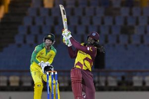 WI vs AUS: క్రిస్ గేల్ సిక్సర్ల వర్షం.. చిత్తయిన ఆస్ట్రేలియా.. సిరీస్ విండీస్ కైవసం!