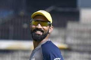 కేవలం భారతదేశంలోనే అలా చూస్తారు.. అలాంటి మూస ధోరణిని మార్చాలనుకుంటున్నా! మళ్లీ ఏసేసిన డీకే!