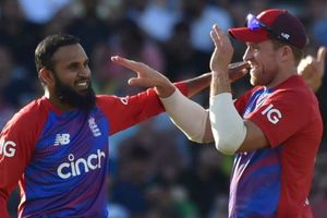 పాకిస్తాన్‌కు పరాభవం..వికెట్లన్నీ స్పిన్నర్లకే: సిరీస్ లాస్: ఓపెనర్ల తడాఖా..