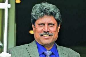 Kapil Dev: నాలుగు ఓవర్లు వేయడానికి చస్తున్నారు.. ఆల్‌రౌండర్ల కొరతపై దిగ్గజ కెప్టెన్ అసహనం!