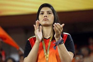 IPL 2022 Mega Auction: కేన్‌మామ, డేవిడ్ భాయ్ మీ ఇష్టం.. మాకు కావ్య మారన్‌ కావాలి! పేలుతున్న సెటైర్స్!