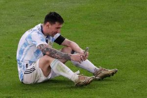 Lionel Messi: 28 ఏళ్ల నిరీక్షణకు తెర.. విజయానందం తట్టుకోలేక కన్నీళ్లు! (వైరల్ వీడియో)