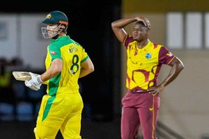 WI vs AUS: వెస్టిండీస్ కొంపముంచిన రస్సెల్.. ఎట్టకేలకు విజయం సాధించిన ఆసీస్!