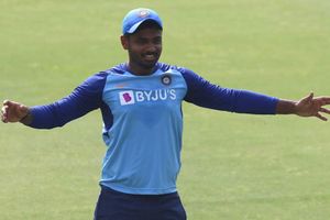 IND vs SL:టీమిండియాకు శుభవార్త.. రెండో వన్డేకు అందుబాటులో శాంసన్‌! శశి థరూర్‌ ఆనందం!