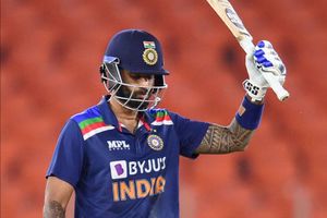 T20 World Cup: వారిద్దరు ఓపెనింగ్‌ చేస్తే.. సూర్యకుమార్‌దే మూడో స్థానం!!