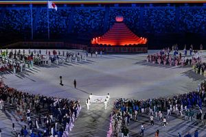 Tokyo Olympics 2021: ప్రేక్ష‌కులు లేరని.. ఒలింపిక్స్‌లో తళుక్కుమన్న ప్ర‌త్యేక అతిథి! 15 సెకన్ల పాటు!