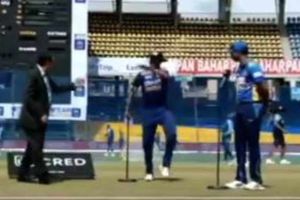 IND vs SL: టాస్ గెలిచిన ఆనందంలో తొడ కొట్టిన శిఖర్ ధావన్.. నవ్వులే నవ్వుల్! (వీడియో)