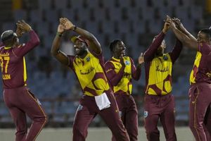 WI vs AUS: నికొలస్ పూరన్..జేసన్ హోల్డర్ ప్రతాపం: ఆసీస్ ఖాతాలో మరొకటి