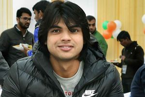 Neeraj Chopra: గోల్డ్ మెడల్ పతకాన్ని దిండు పక్కనే పెట్టుకొని నిద్రపోయా: నీరజ్‌ చోప్రా