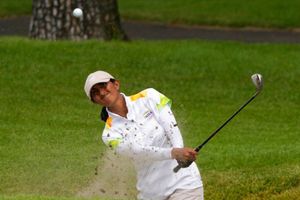 Aditi Ashok: వెంట్రుకవాసిలో పతకం మిస్.. ఫైనల్ రౌండ్‌లో టాప్-3 నుంచి స్లిప్