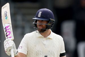 Dawid Malan: భారత బౌలర్ల తప్పులేదు.. వారికి పిచ్ సహకరించలేదంతే!