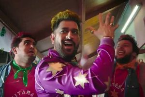 ఏం బాధపడకండి.. డ్రామా, సస్పెన్స్‌, క్లైమాక్స్‌ అన్ని ఉన్నాయి! అసలు సినిమా ఇంకా మిగిలే ఉంది: ధోనీ